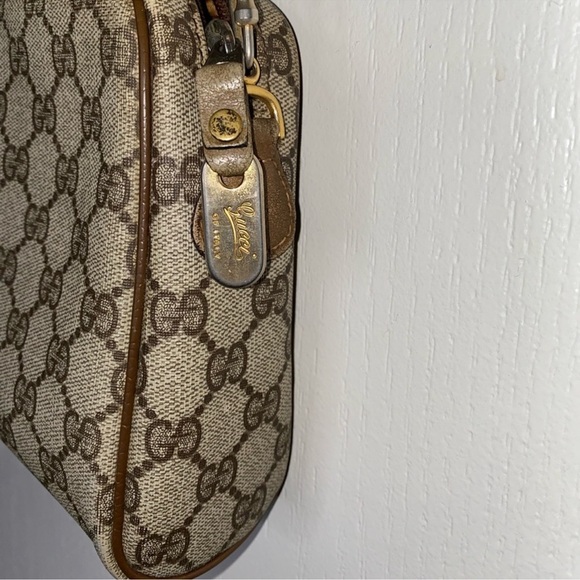 Vintage Gucci Crossbody - Picture 5 of 16